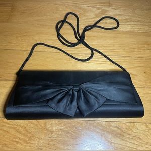 Black bow crossover bag for formal attire